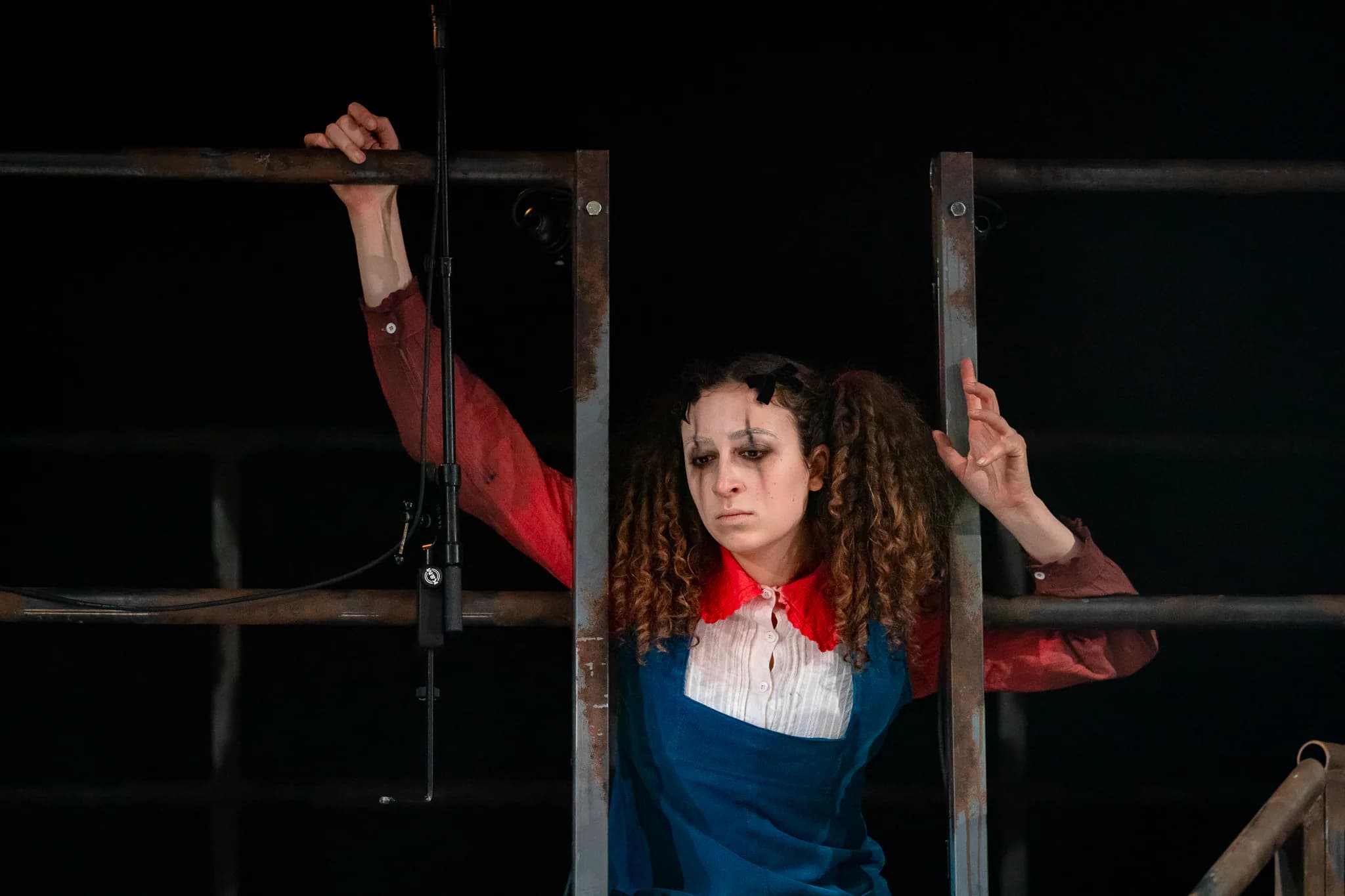 A Vampire Story at Greenwich Theatre — production photograph 7 of 40