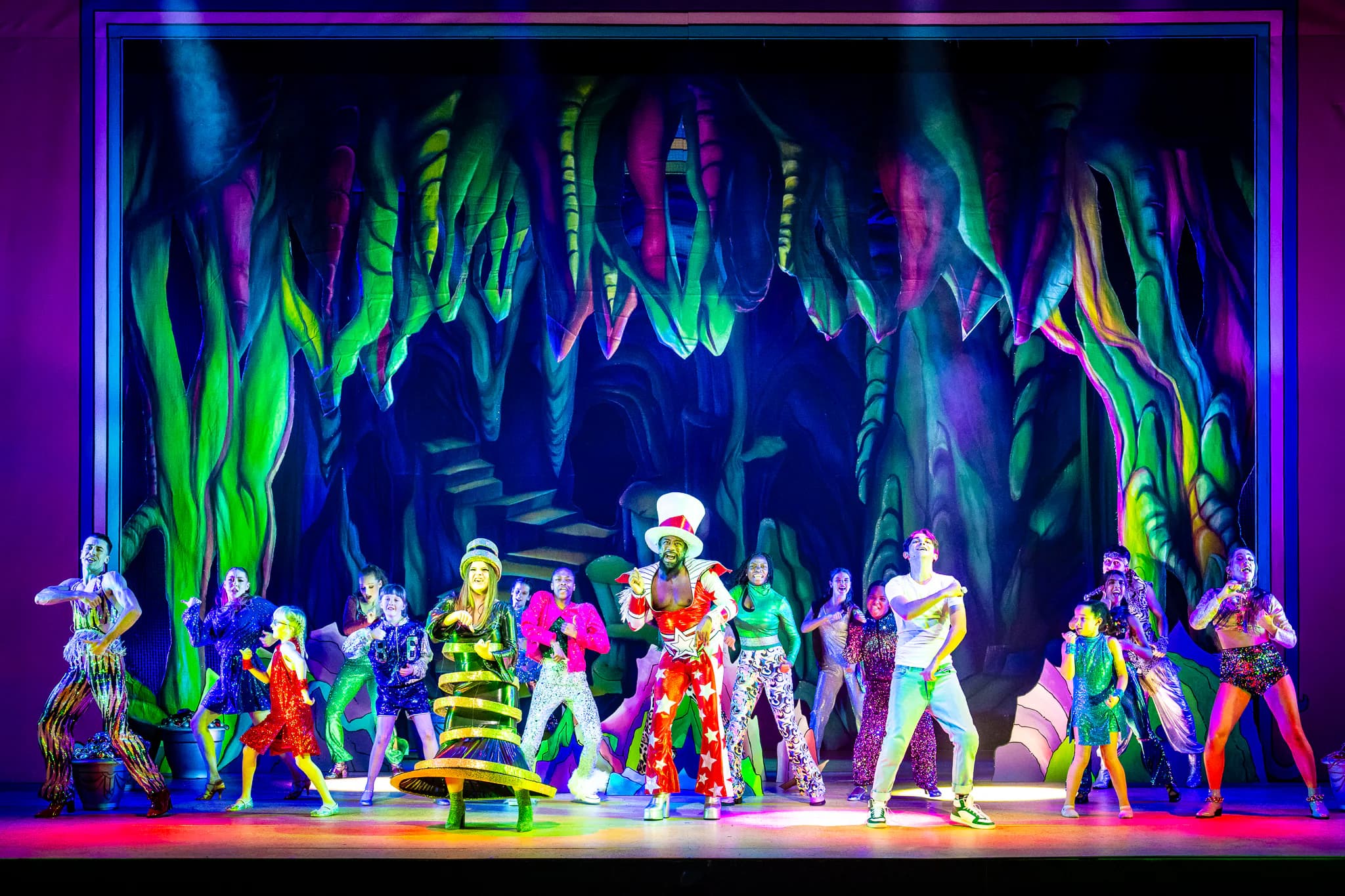 Aladdin at Hackney Empire, London — production photograph 12 of 19
