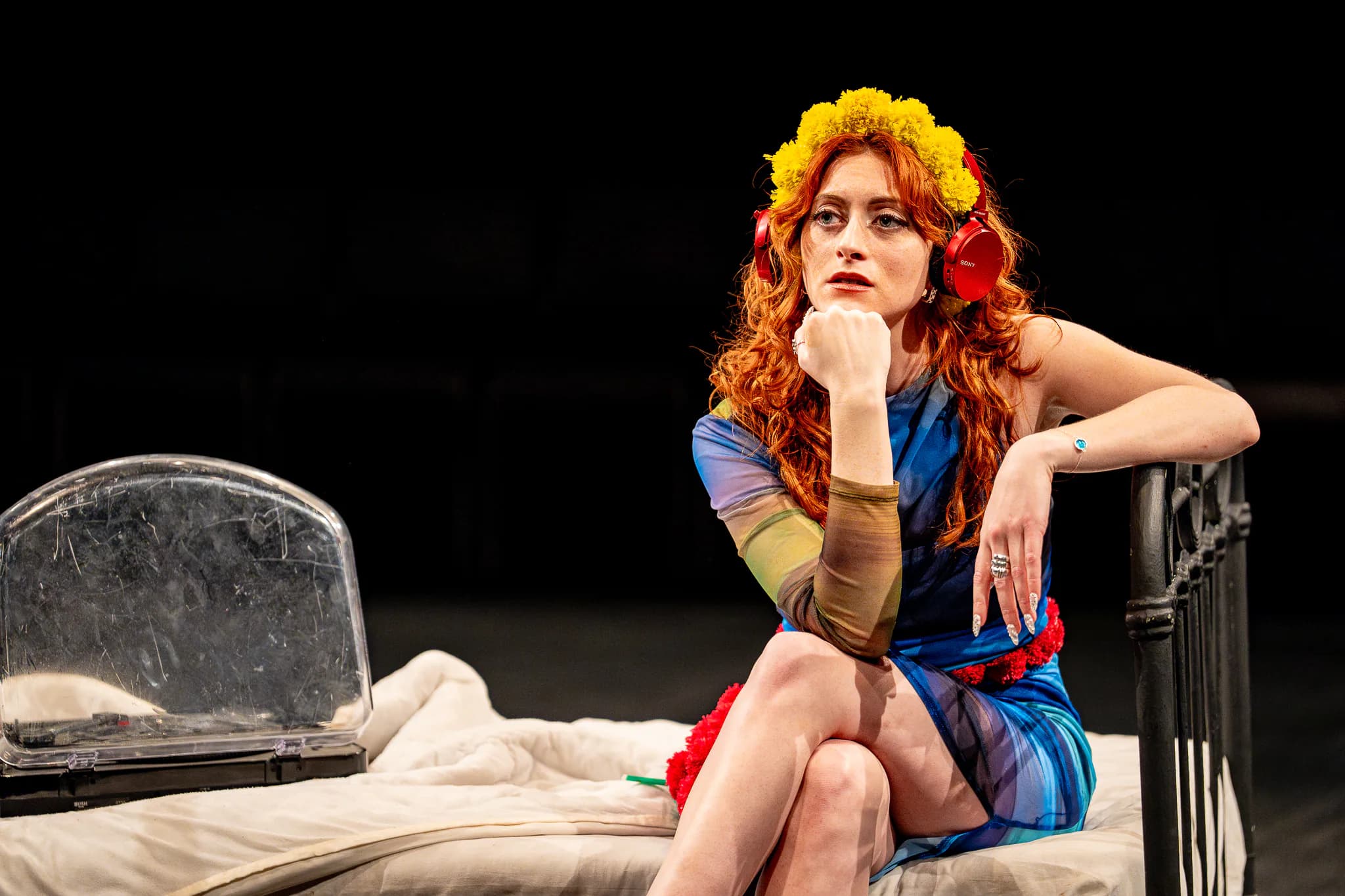 Everybody at Milton Court Studio Theatre — production photograph 23 of 46