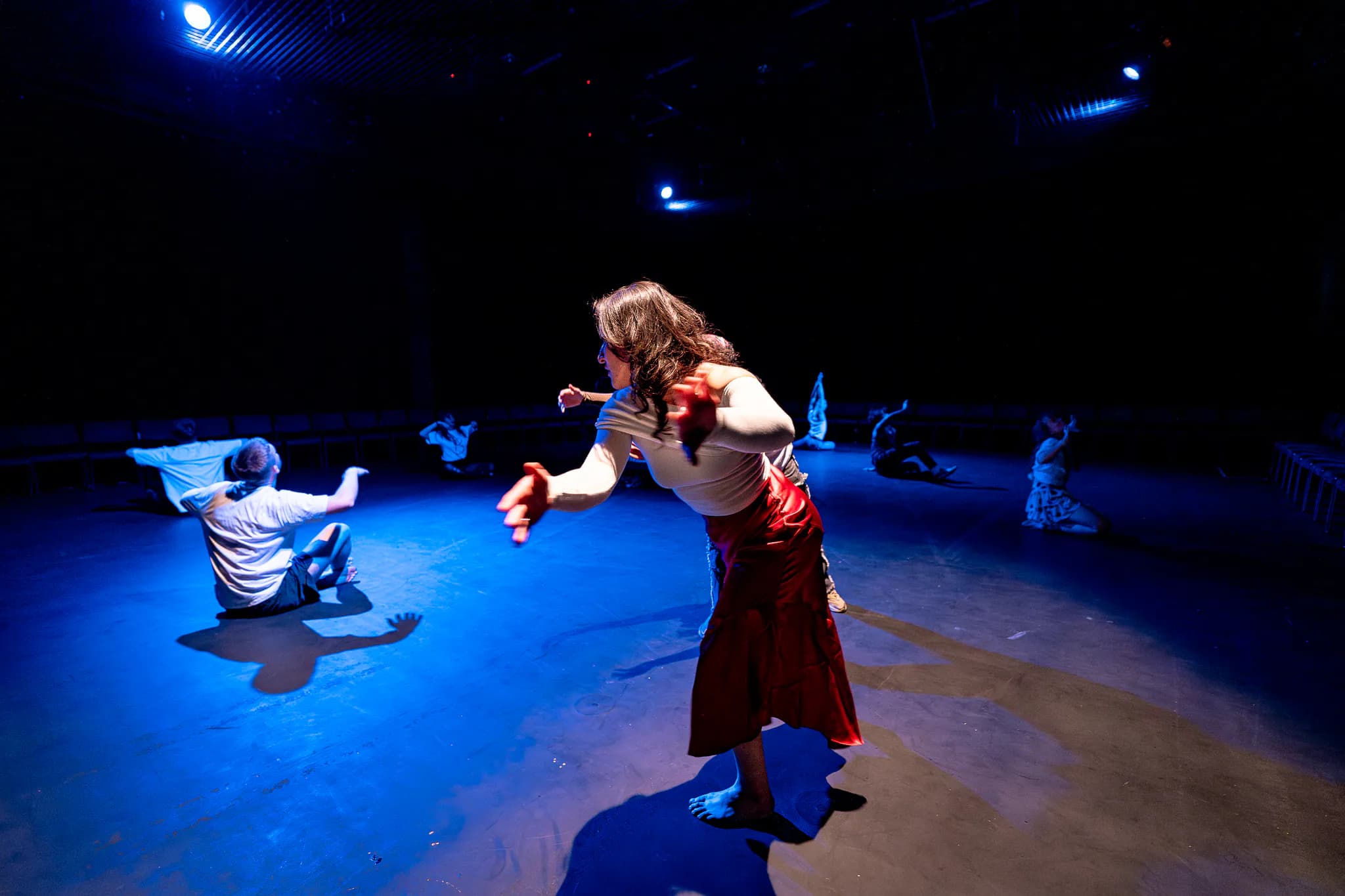 Everybody at Milton Court Studio Theatre — production photograph 32 of 46