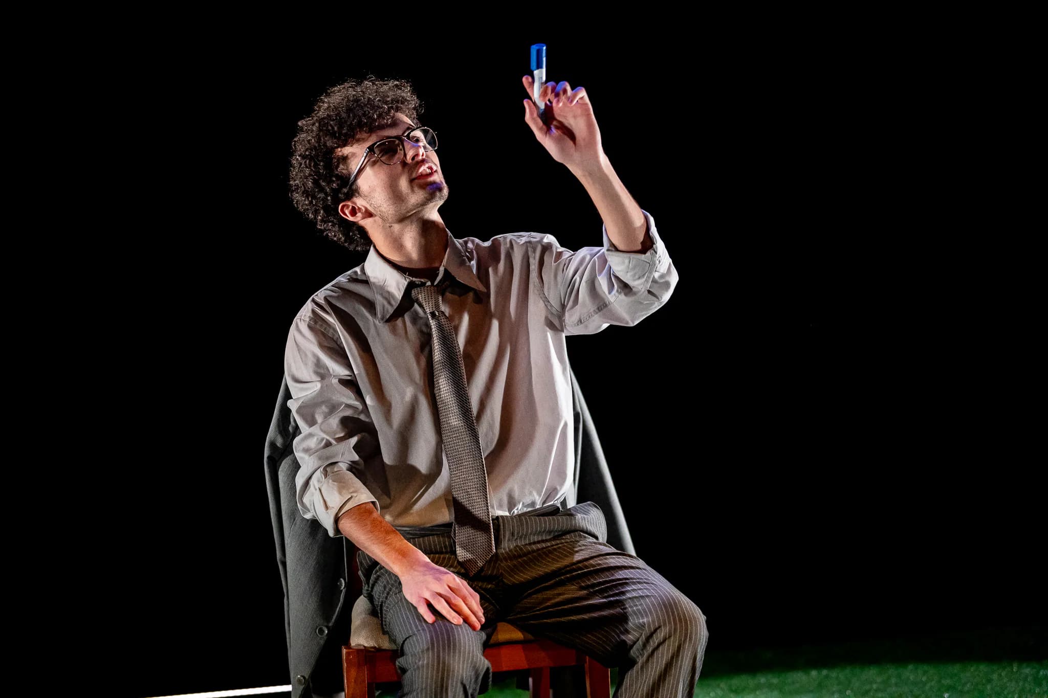 Fleas at Barn Theatre, Rose Bruford College, Sidcup — production photograph 5 of 40