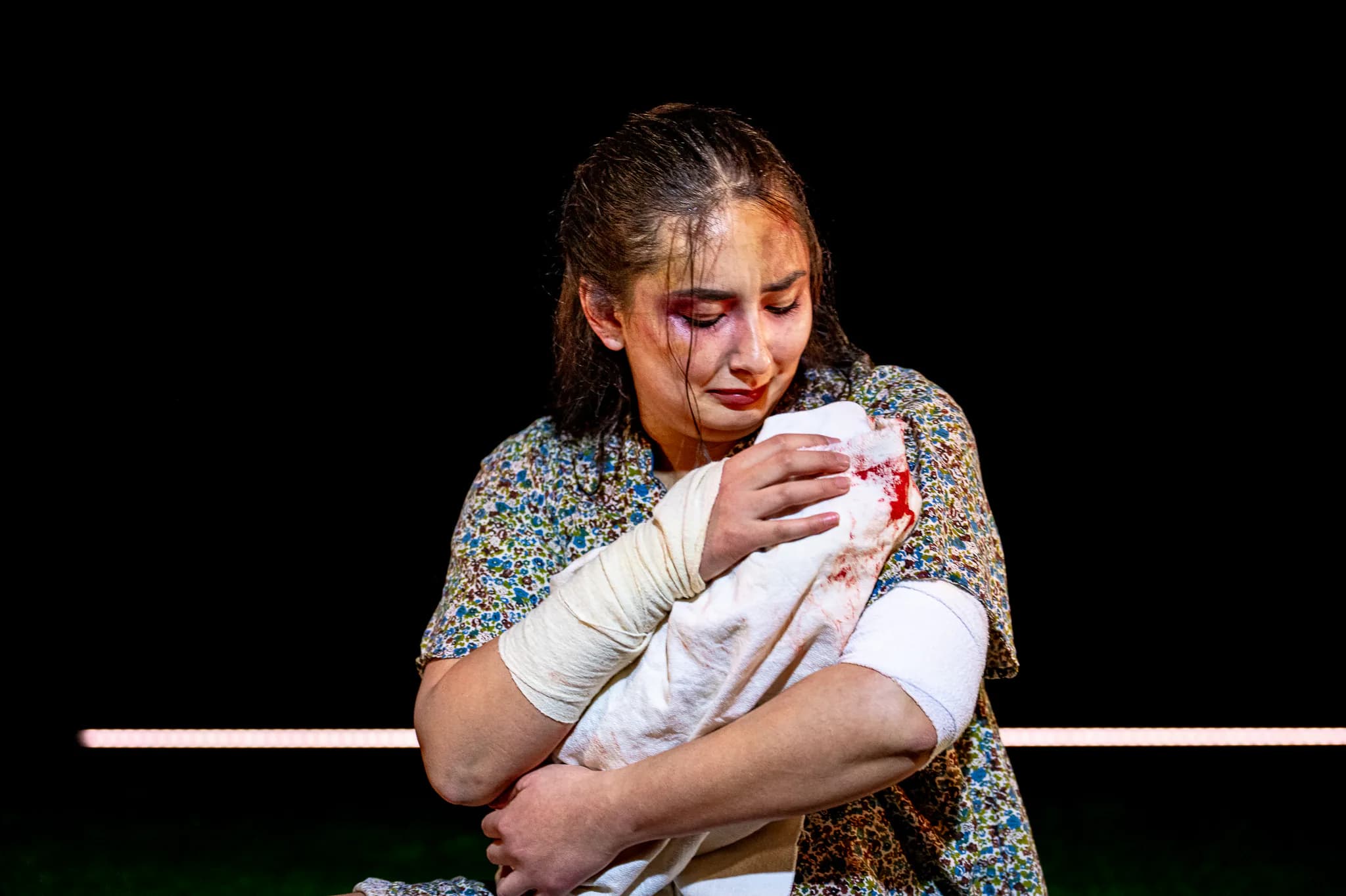 Fleas at Barn Theatre, Rose Bruford College, Sidcup — production photograph 11 of 40
