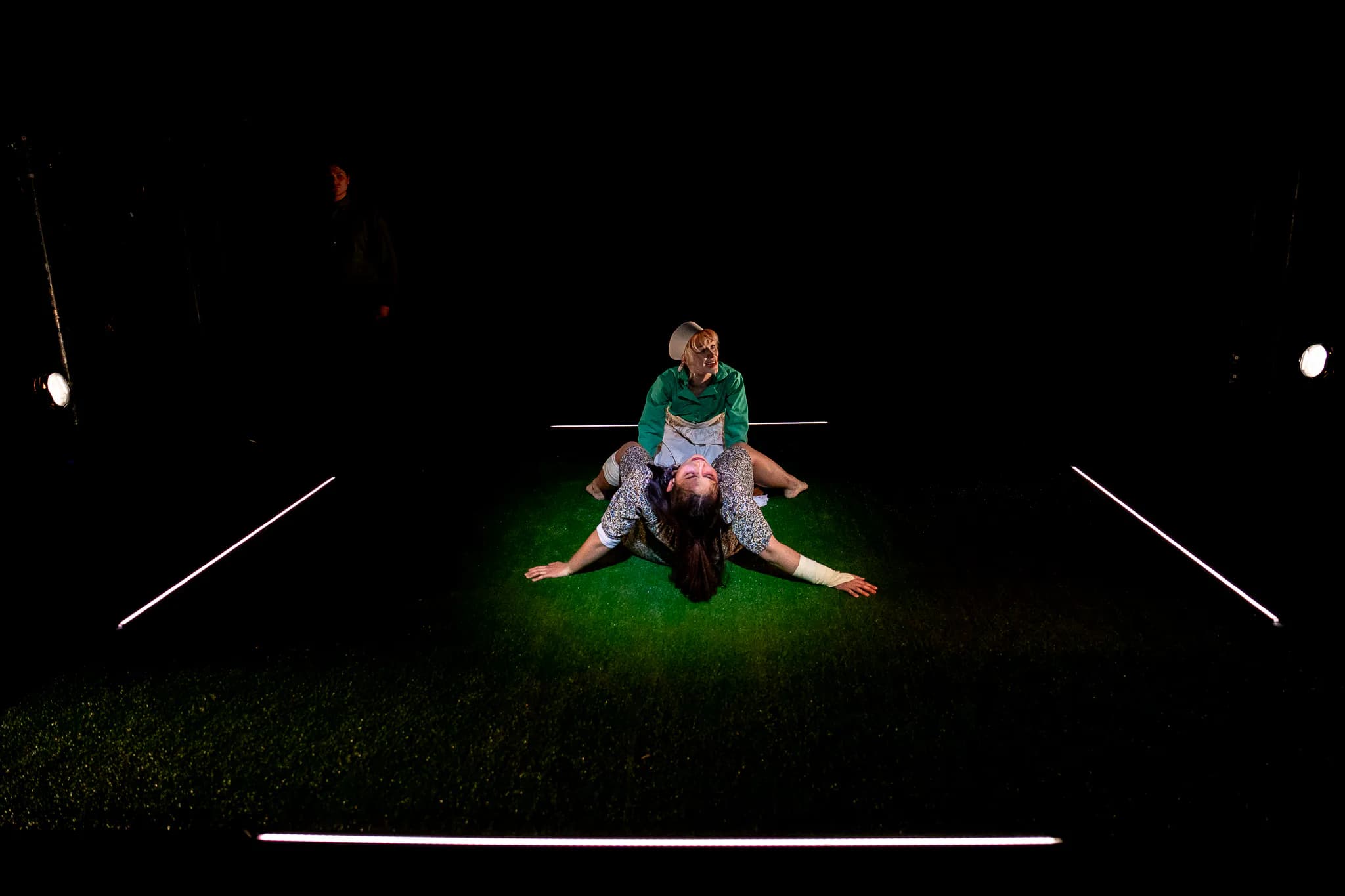 Fleas at Barn Theatre, Rose Bruford College, Sidcup — production photograph 12 of 40