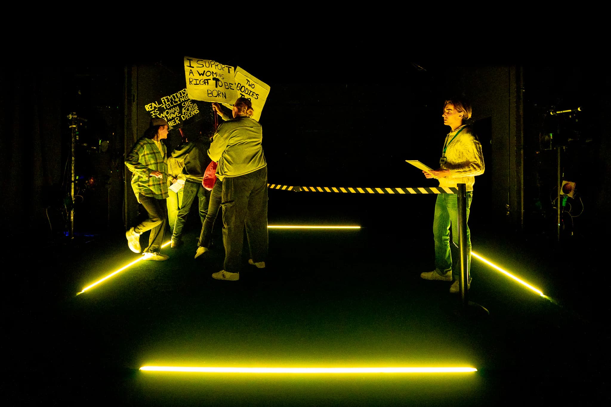 Fleas at Barn Theatre, Rose Bruford College, Sidcup — production photograph 13 of 40