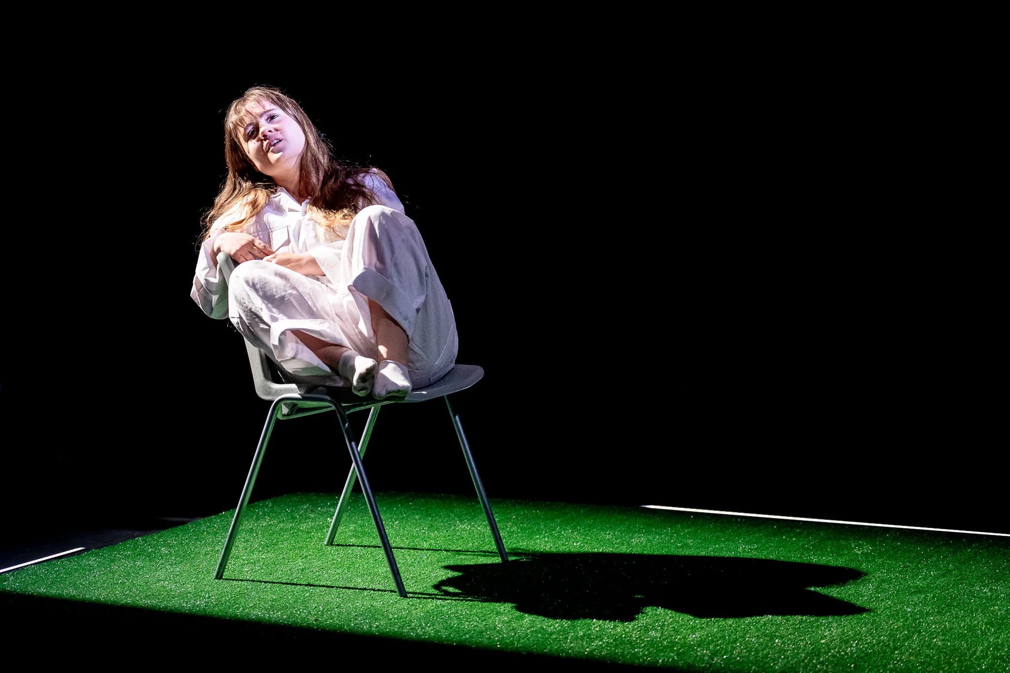 Fleas at Barn Theatre, Rose Bruford College, Sidcup — production photograph 32 of 40