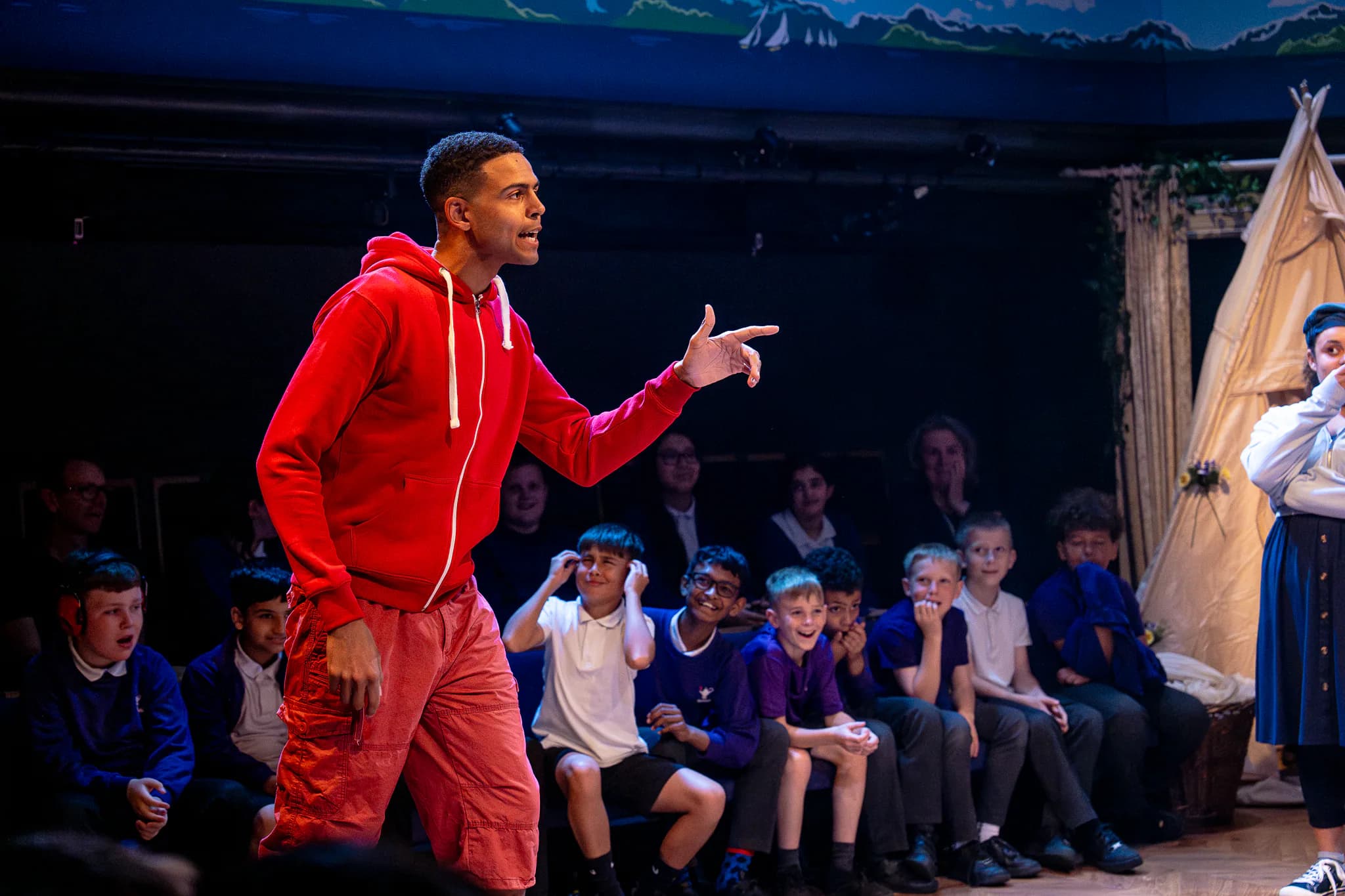Hamlet at Orange Tree Theatre — production photograph 22 of 22