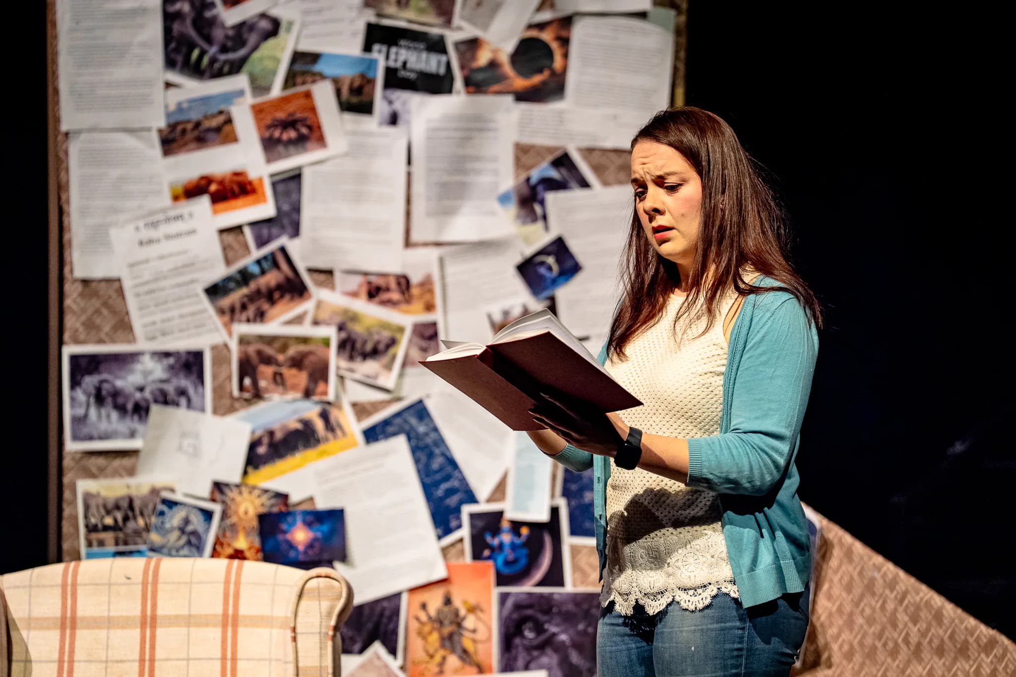 If I Were You at Bloomsbury Theatre, London — production photograph 23 of 42