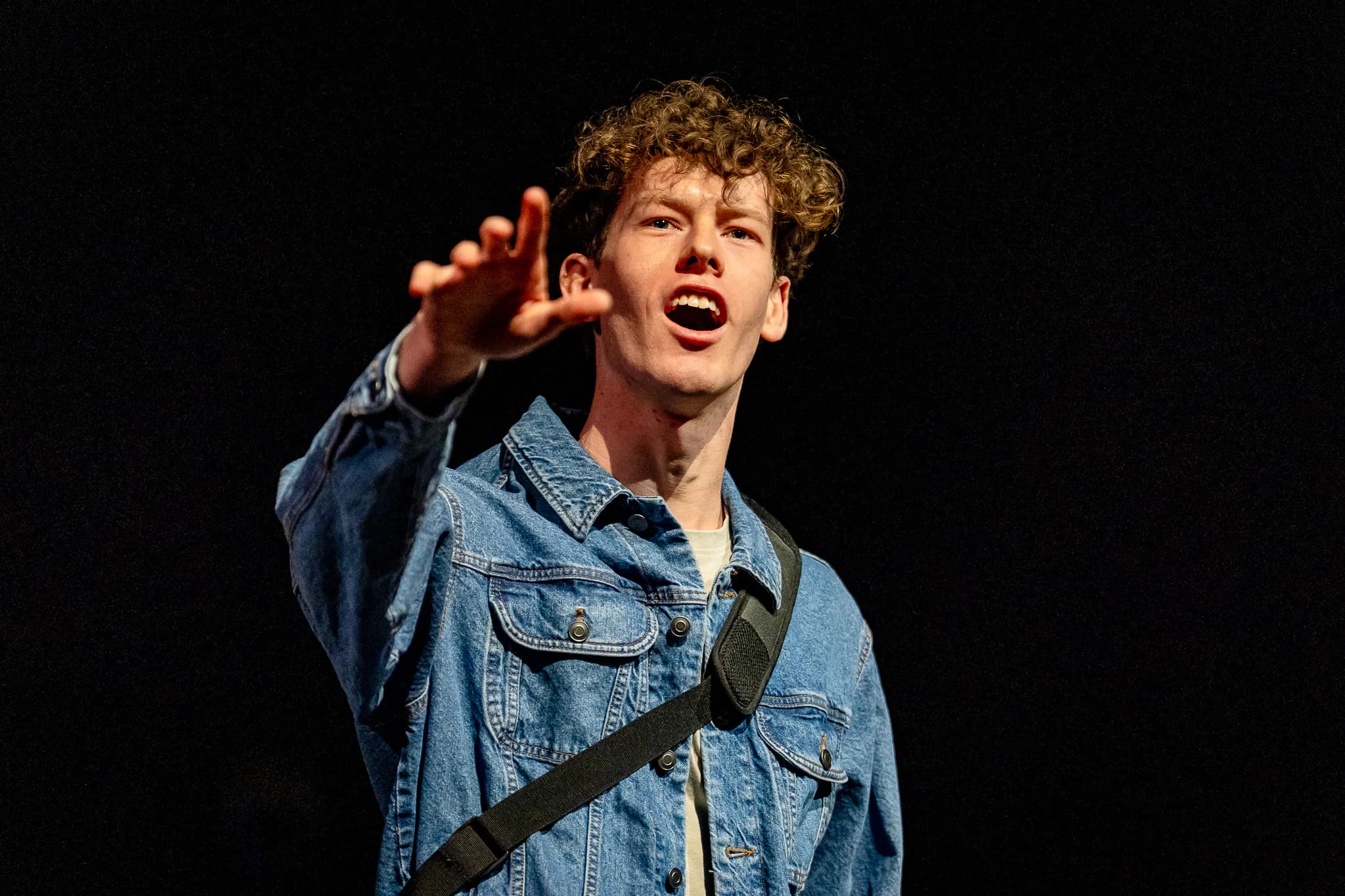 If I Were You at Bloomsbury Theatre, London — production photograph 31 of 42