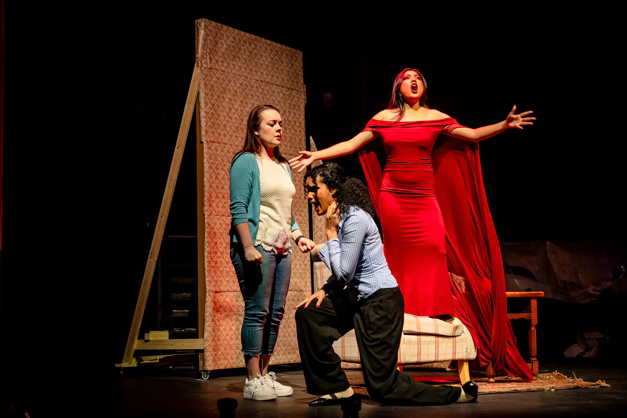 If I Were You at Bloomsbury Theatre, London — production photograph 32 of 42