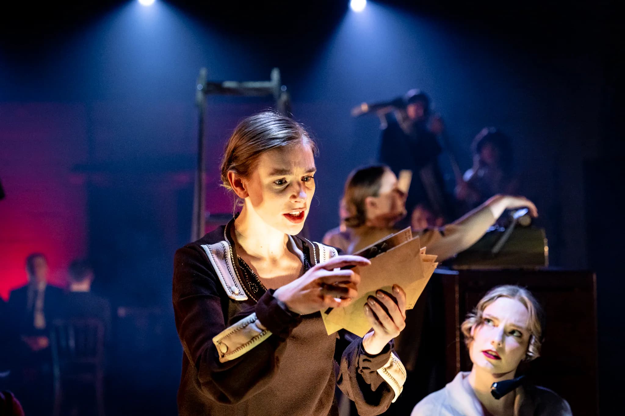 Machinal at RADA Studios — production photograph 13 of 46