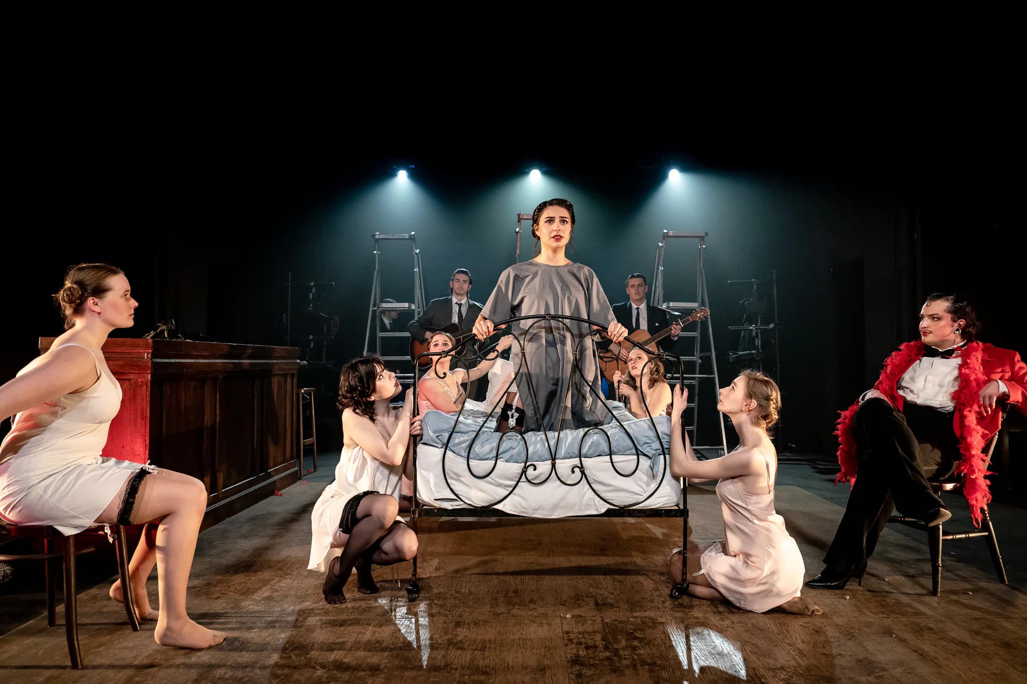Machinal at RADA Studios — production photograph 45 of 46