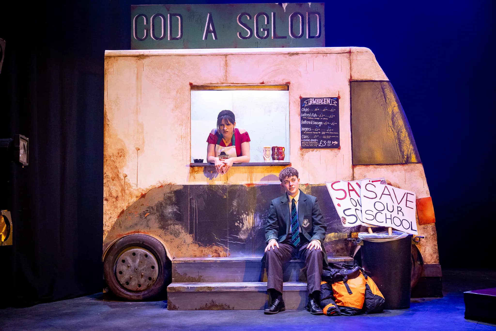 Pavilion at Greenwich Theatre, London — production photograph 5 of 44