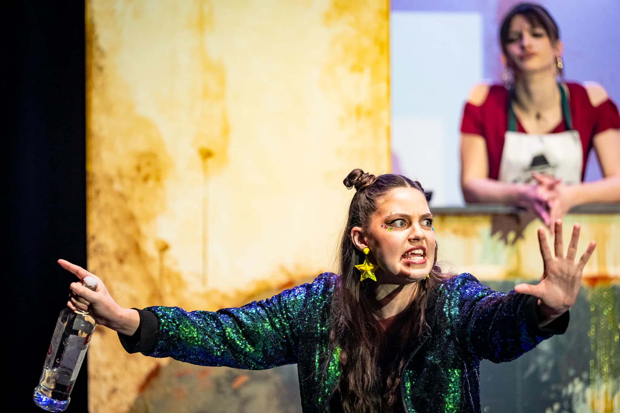 Pavilion at Greenwich Theatre, London — production photograph 10 of 44