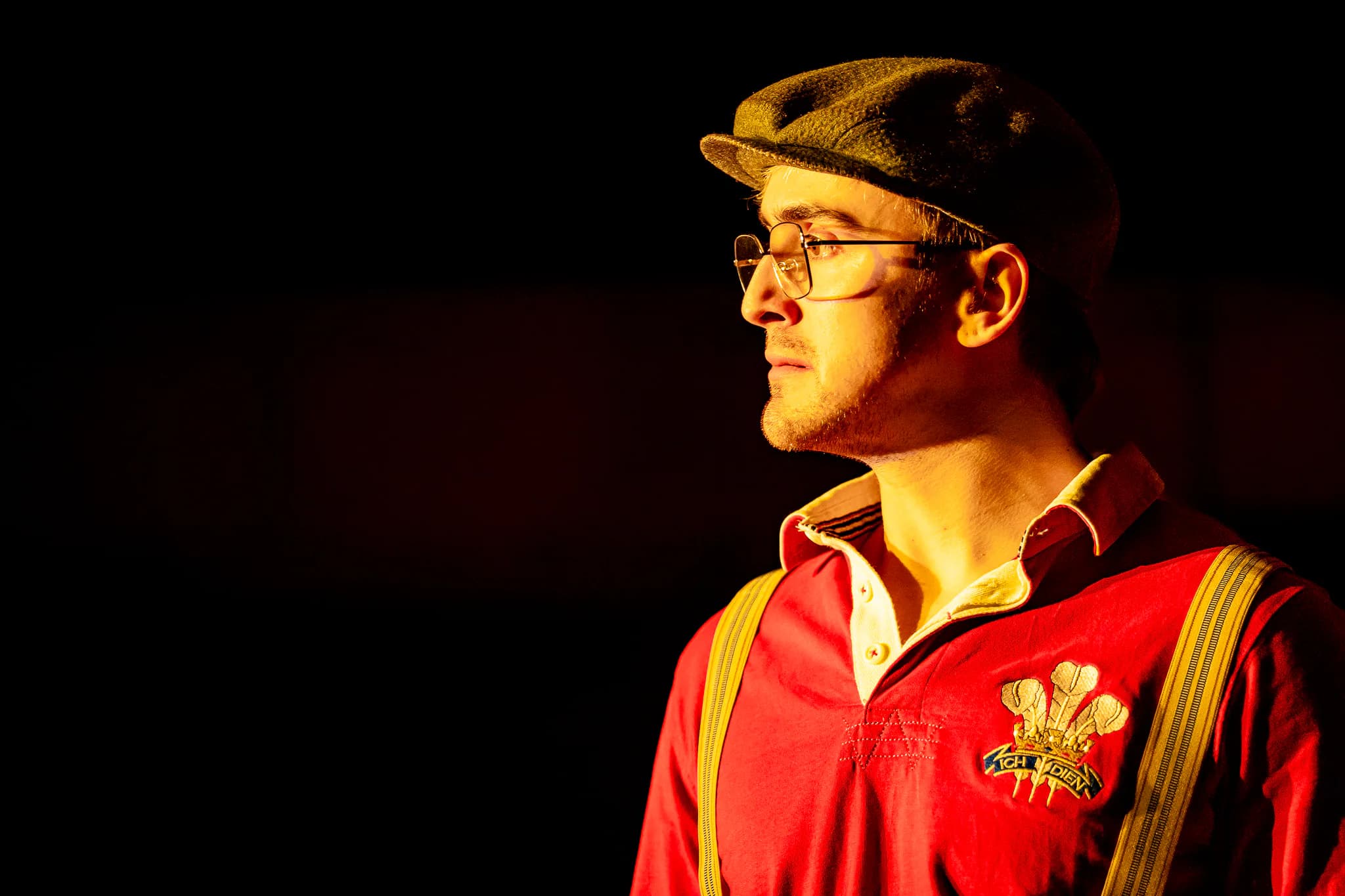 Pavilion at Greenwich Theatre, London — production photograph 19 of 44