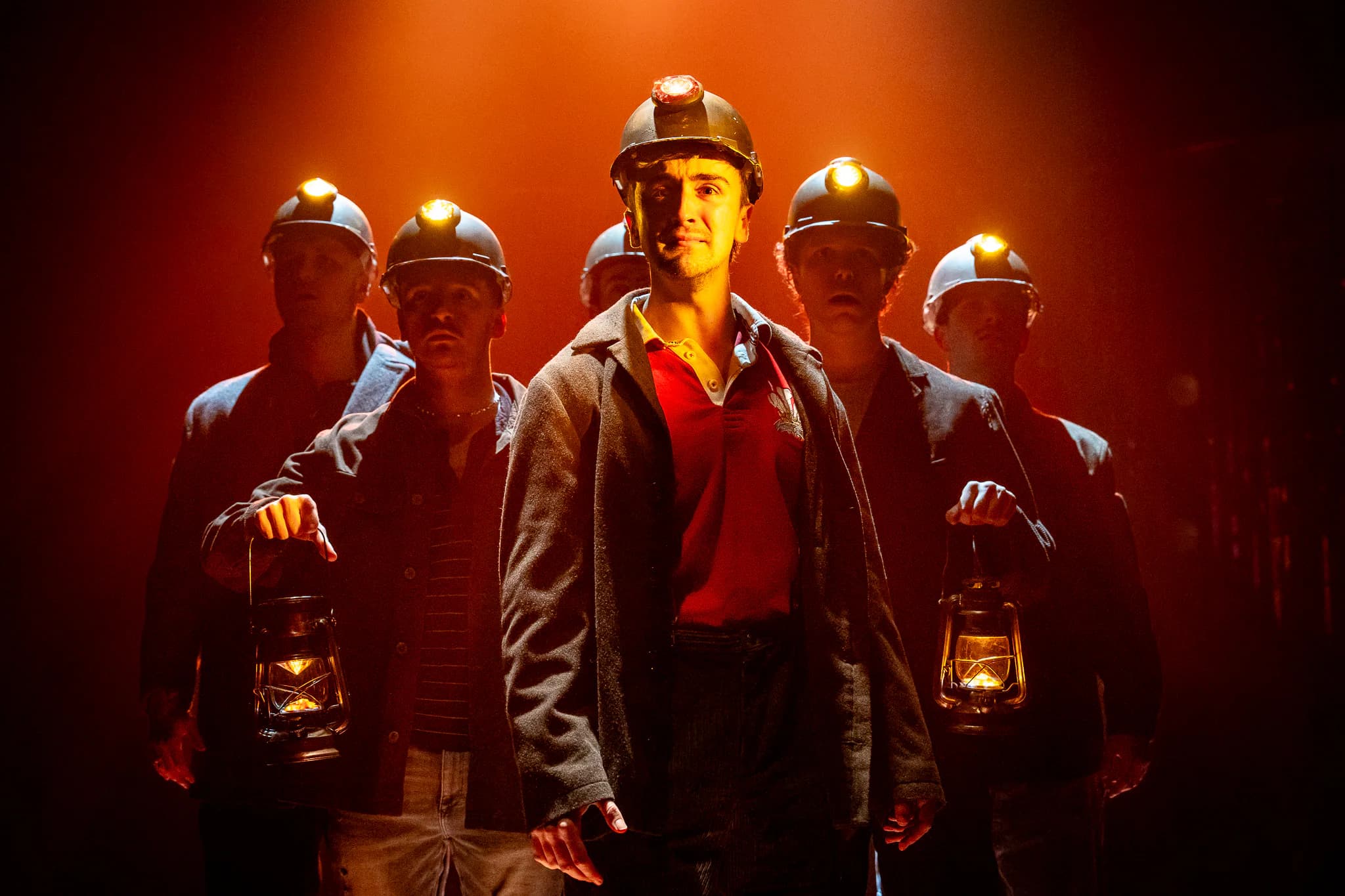 Pavilion at Greenwich Theatre, London — production photograph 21 of 44