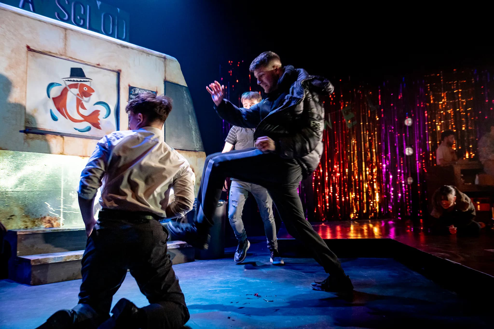 Pavilion at Greenwich Theatre, London — production photograph 37 of 44