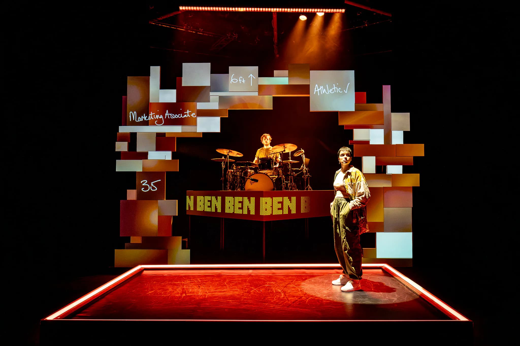Peak Stuff at UK Tour — production photograph 4 of 43