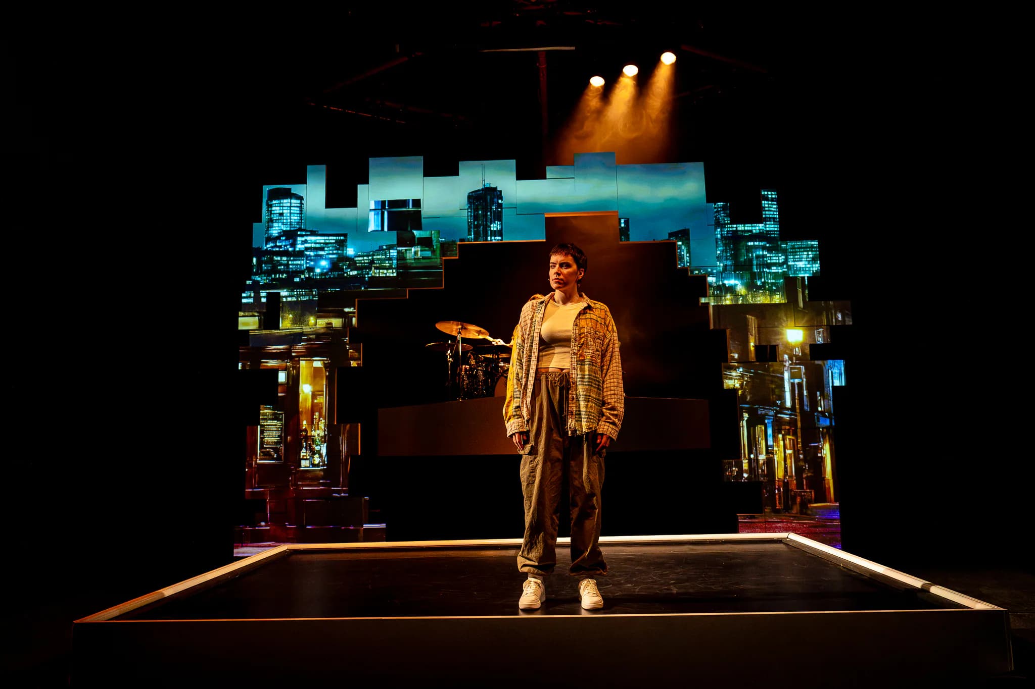 Peak Stuff at UK Tour — production photograph 23 of 43