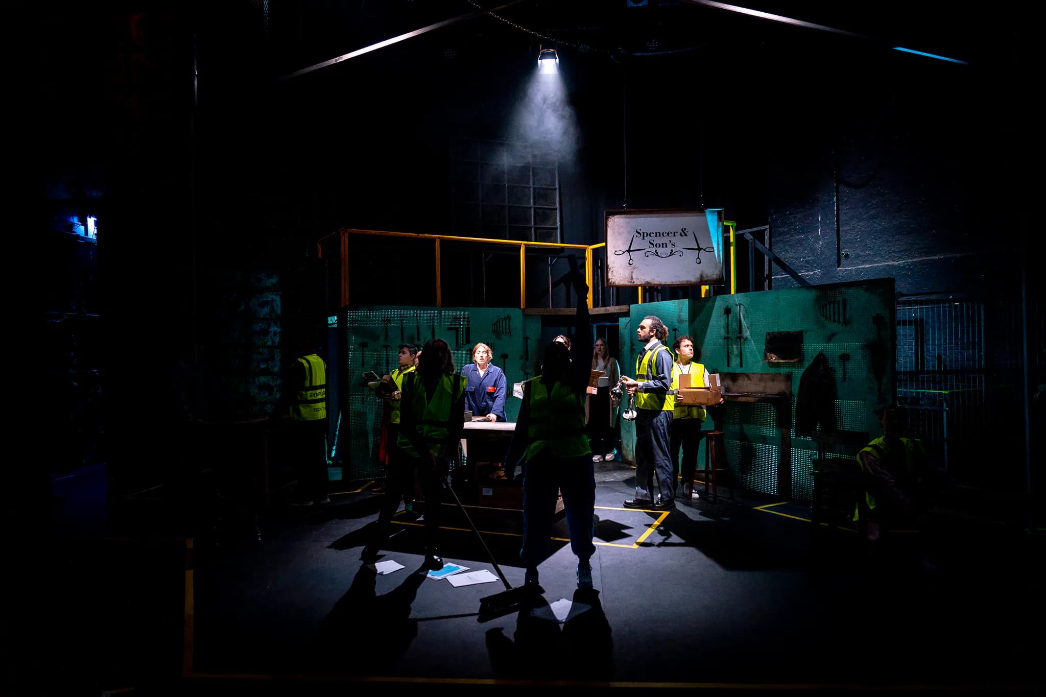 Scissors at Greenwich Theatre — production photograph 3 of 41