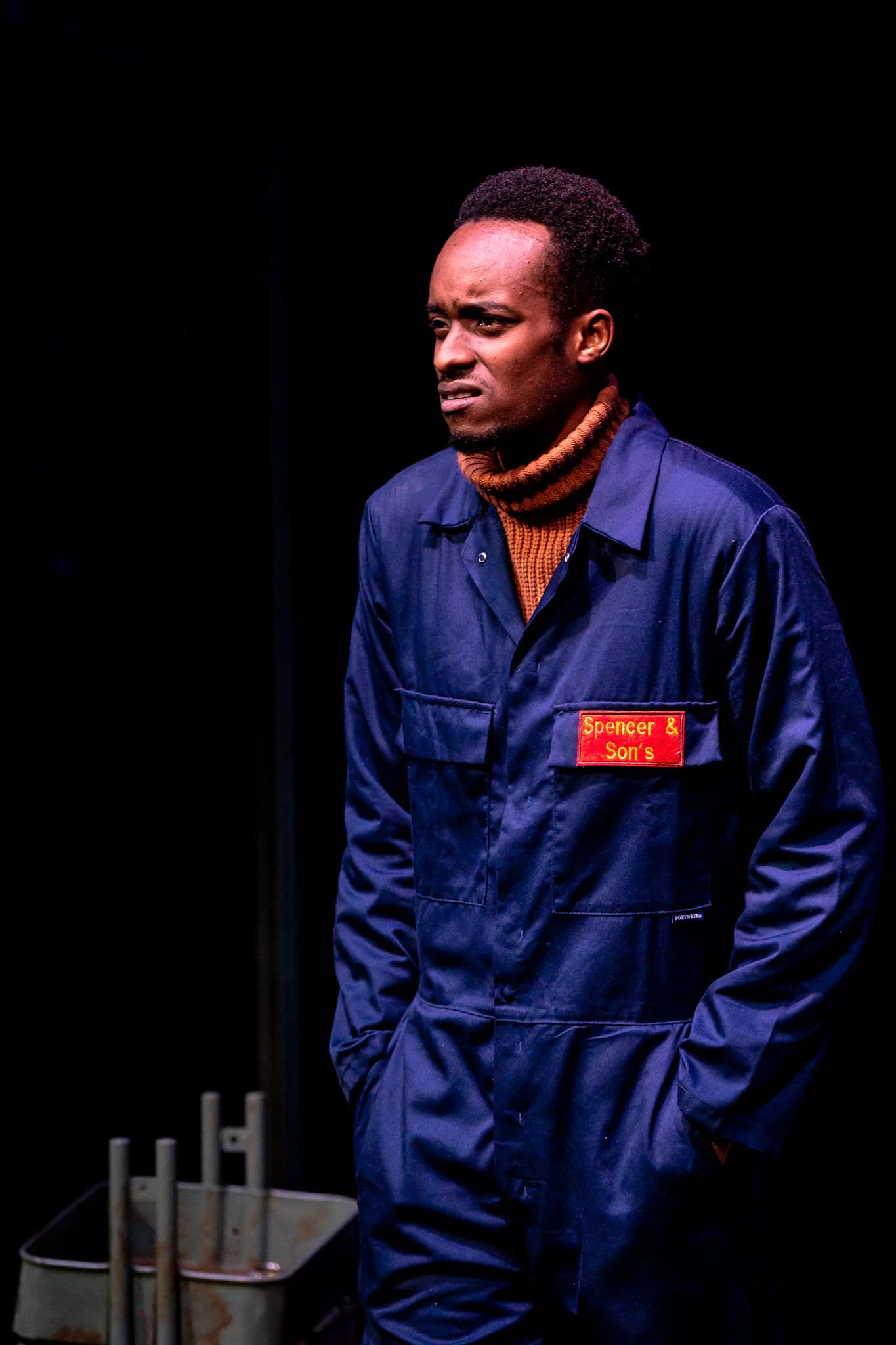 Scissors at Greenwich Theatre — production photograph 7 of 41