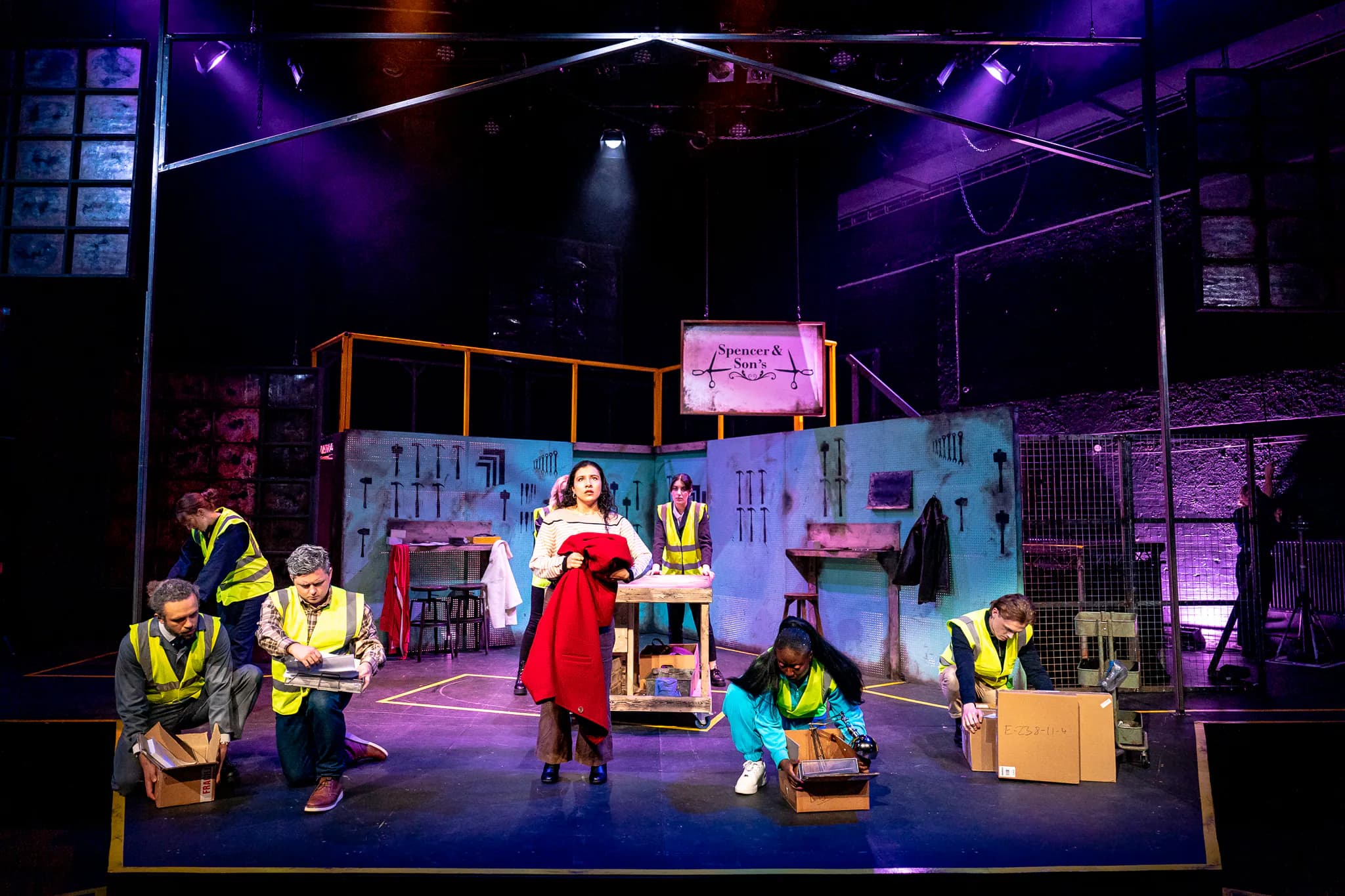 Scissors at Greenwich Theatre — production photograph 8 of 41