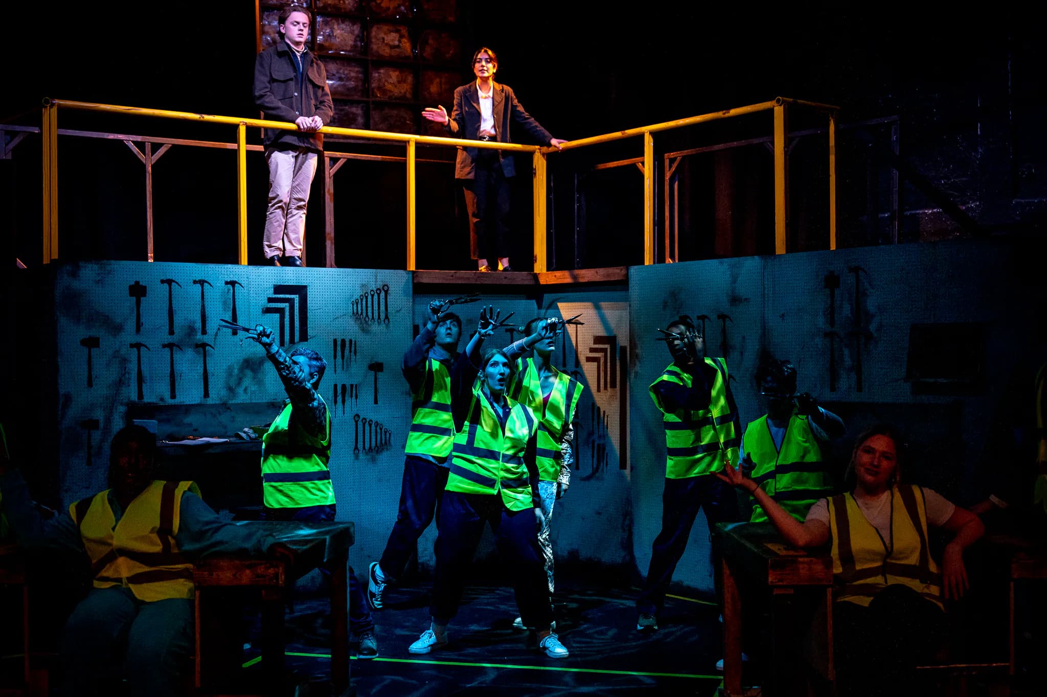 Scissors at Greenwich Theatre — production photograph 15 of 41