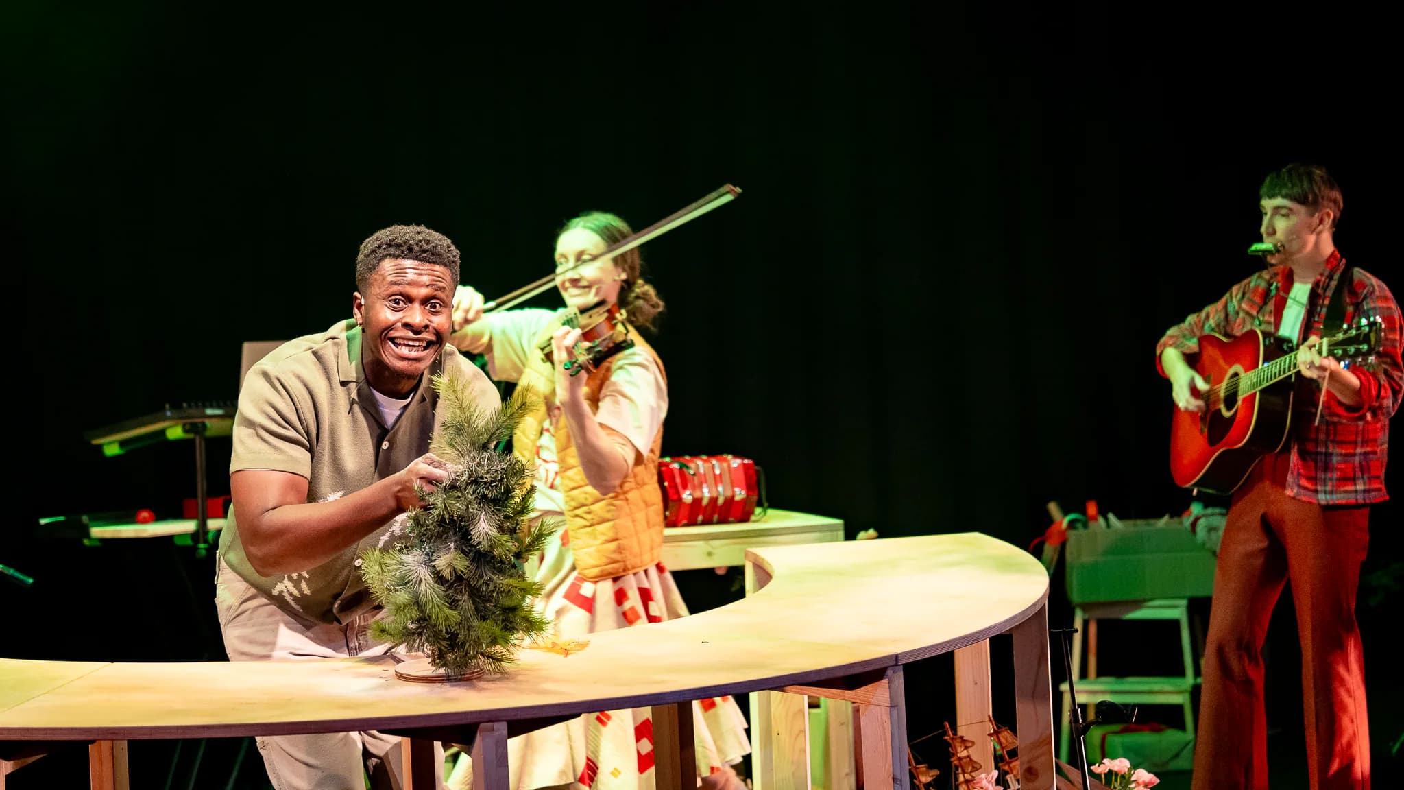 The Fir Tree at Studio Theatre, artsdepot — production photograph 6 of 38