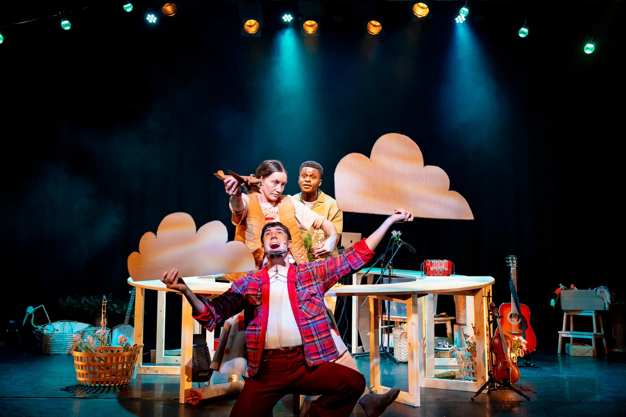 The Fir Tree at Studio Theatre, artsdepot — production photograph 14 of 38