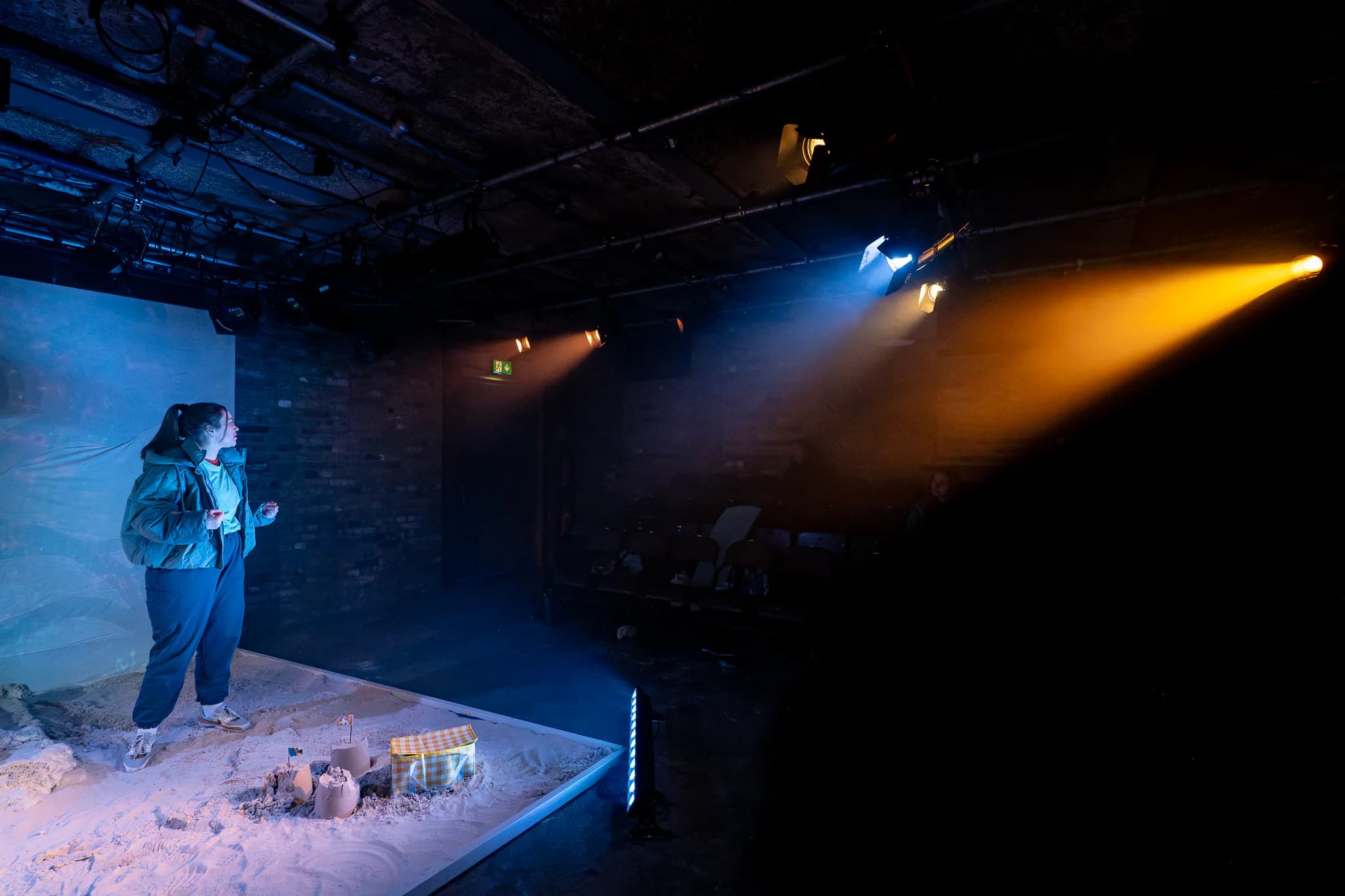 The Last One at Arcola Theatre, Studio 2 — production photograph 8 of 24
