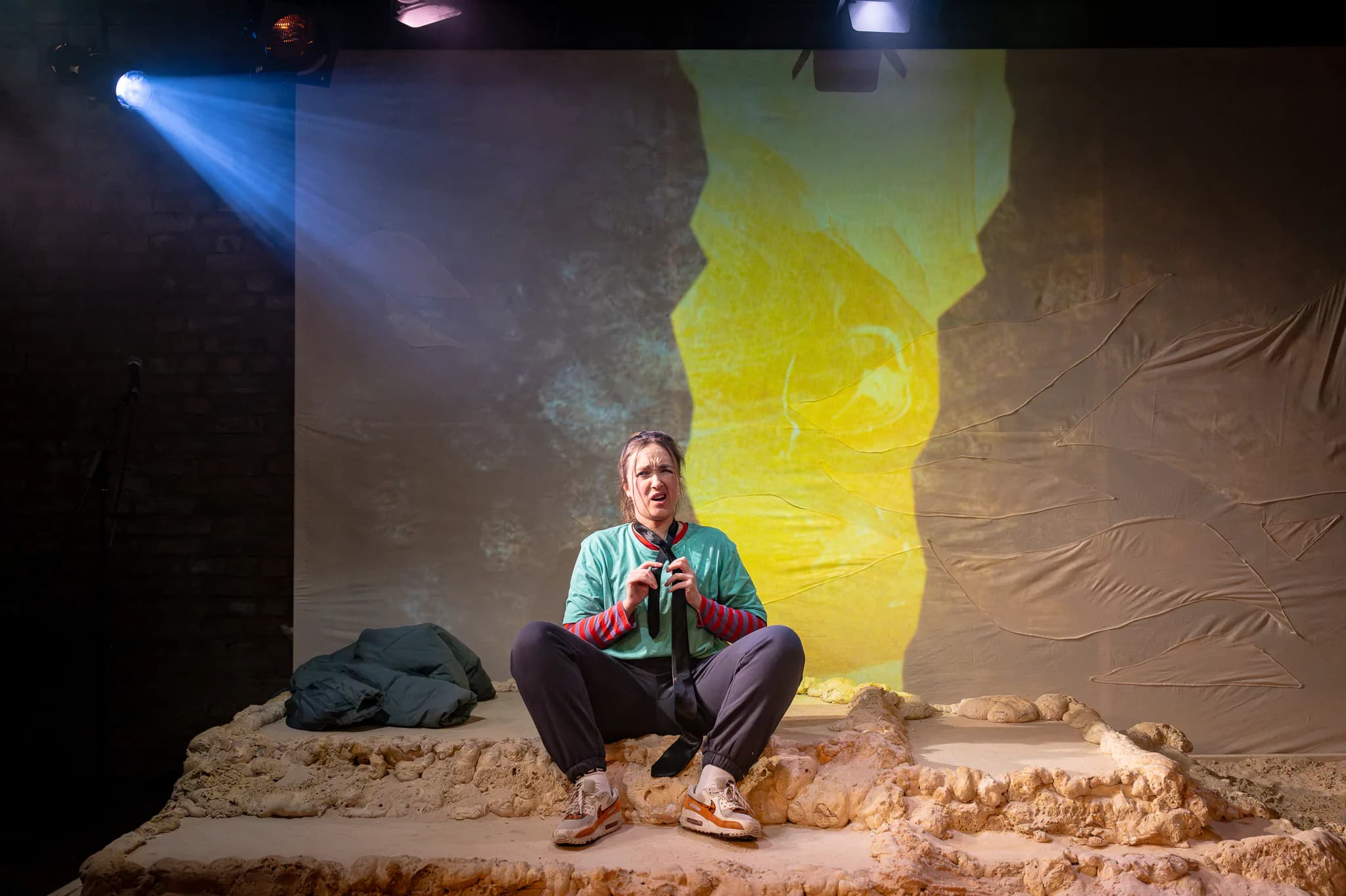 The Last One at Arcola Theatre, Studio 2 — production photograph 20 of 24
