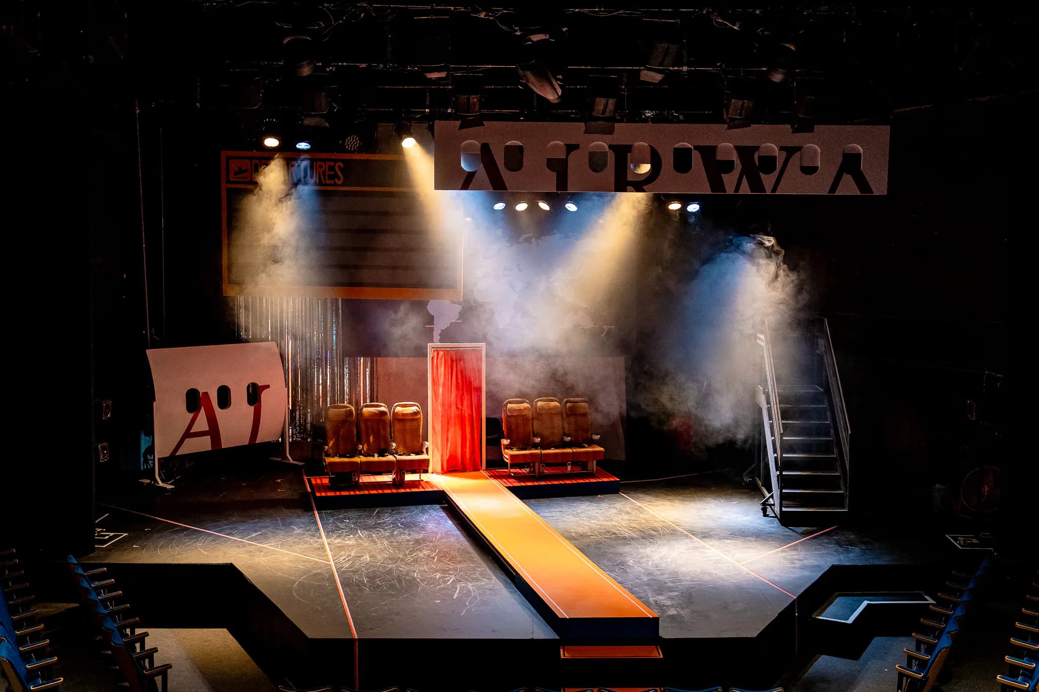 Wildfire Road at Greenwich Theatre, Main House — production photograph 3 of 46